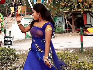 Teen Bangladeshi bigboobs School Girl Red-hot Dance With Freshen