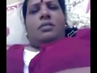 Kanchipuram Tamil 35 yrs old married temple priest Devanathan Subramani Iyer making out 46 yrs old married super-steamy coupled with sexy ‘pookkaari’ Kala Rani aunty with reference to lodge square porn video-01 @ 2009, September 14th # Fixing 1.